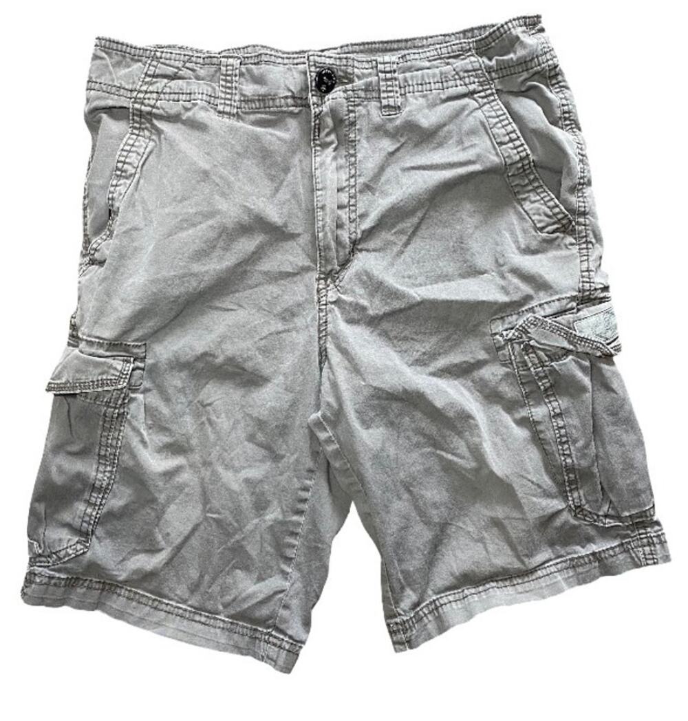 Vintage / Y2K Union Bay Grey Relaxed Cargo Shorts Baggy Skater Dad Style Size 32